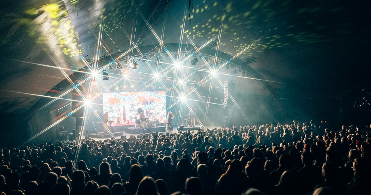 Không khí nghệ thuật sôi động của Helsinki Festival