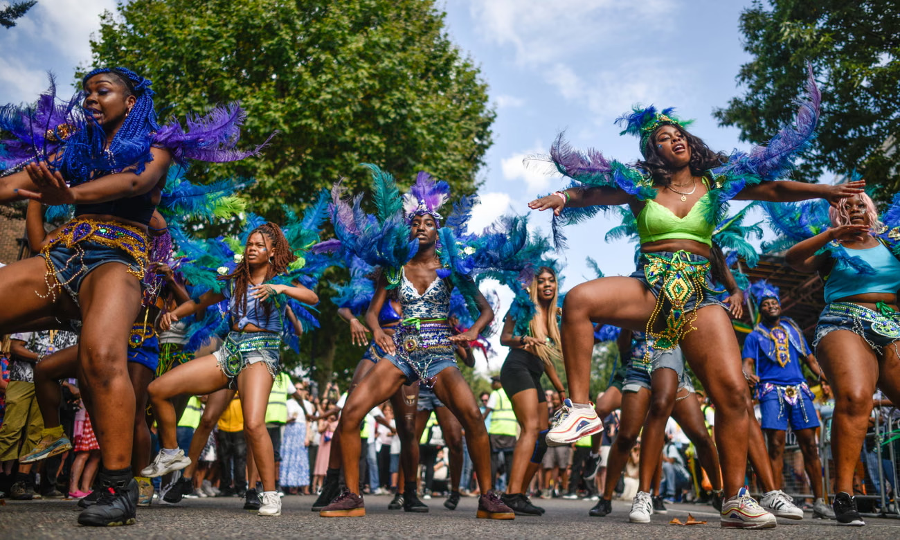 Notting Hill Carnival - Trải nghiệm văn hóa đa sắc màu